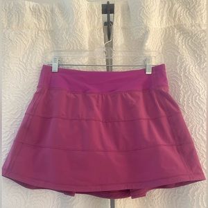 Lululemon vivid plum Pace Rival skirt.